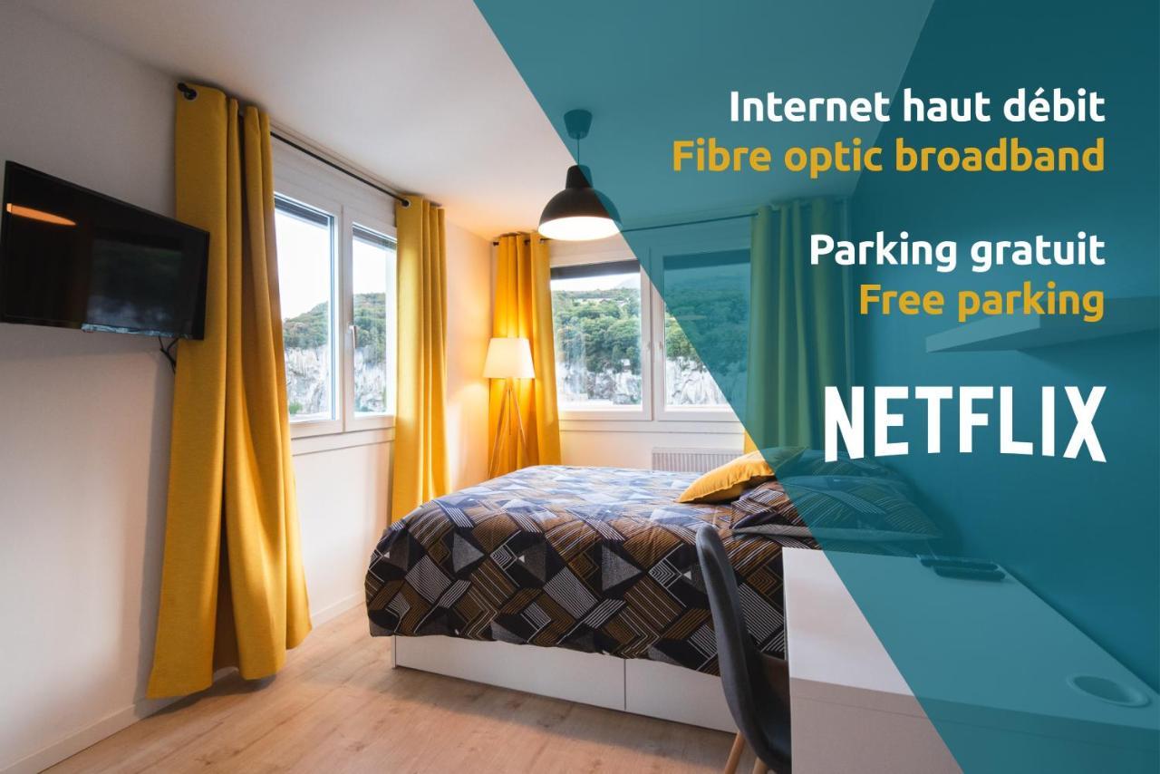 Les Du Vercors - Parking Free Fibre Netflix Fontaine (Rhone-Alps)